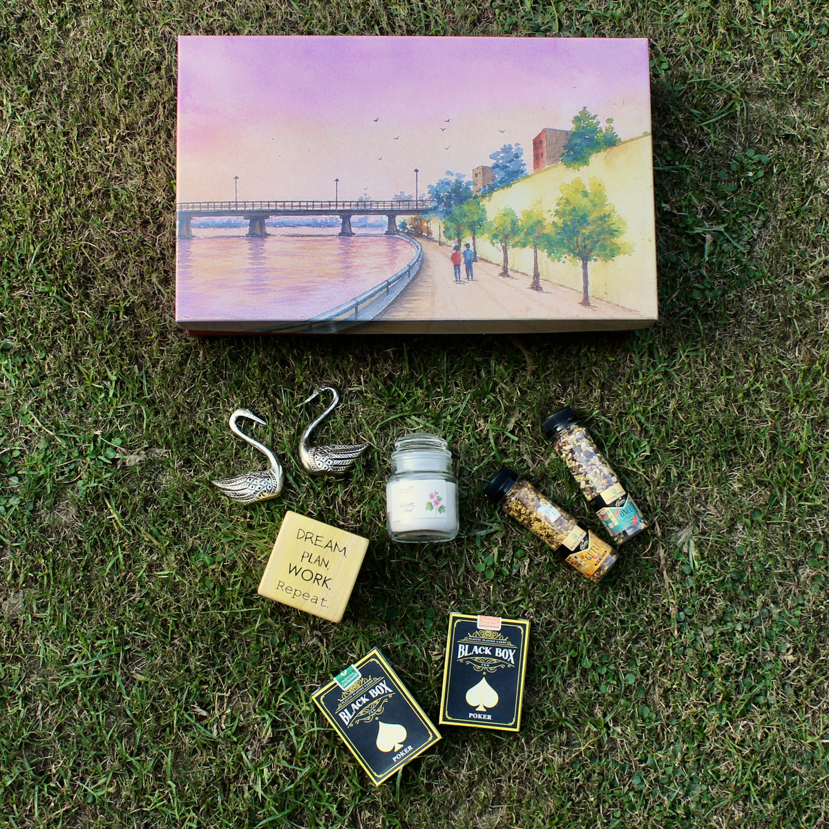 Family Gift Hamper | Parivaar Box