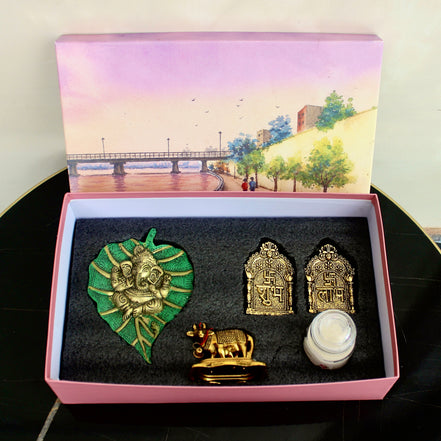 Traditional Gift Box | Shubh Labh